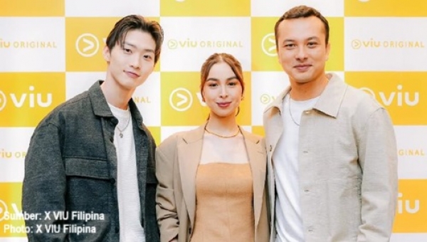 Nicholas Saputra dikonfirmasi akan bintangi serial original Viu Filipina yang berjudul Secret Ingredient. Nicholas Saputra akan beradu akting asal Filipina, Julia Barretto, dan aktor Korea Selatan, Lee Sang Heon